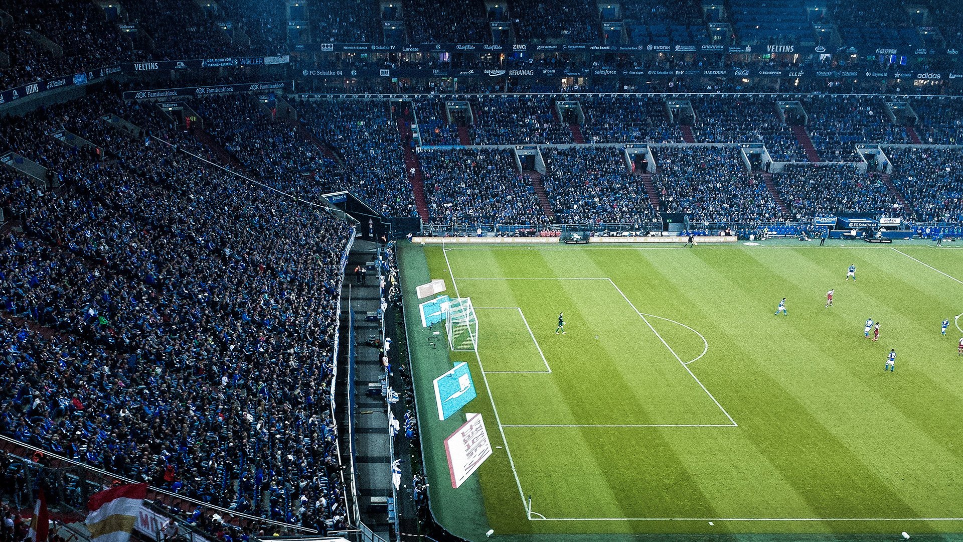 利物浦惊天逆转!欧冠新传奇:1-0战胜皇马,麦卡利破门,阿诺德闪耀全场