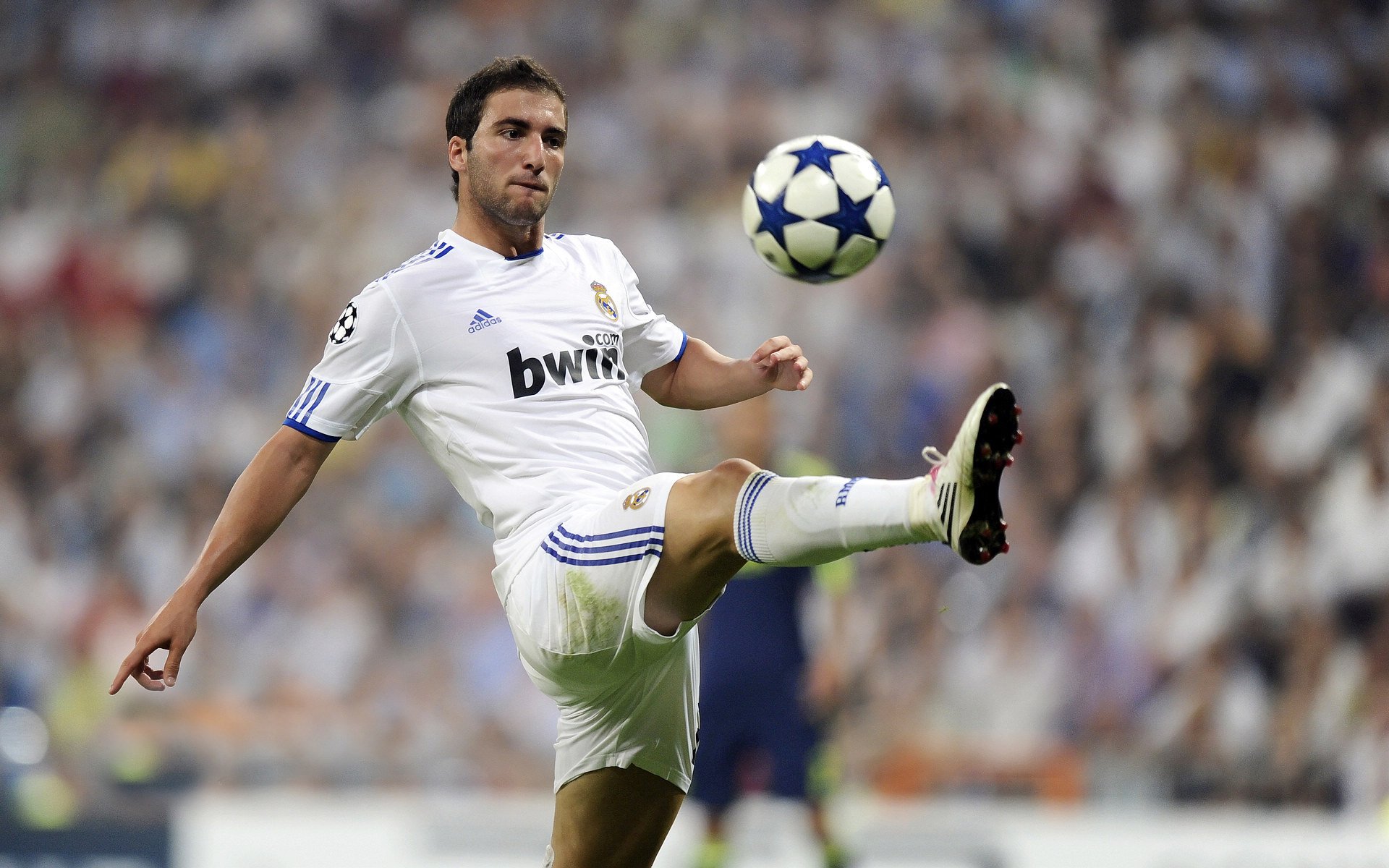 法国国家德比:巴黎圣日耳曼VS里昂,焦点战役,巴黎圣日耳曼对阵里昂